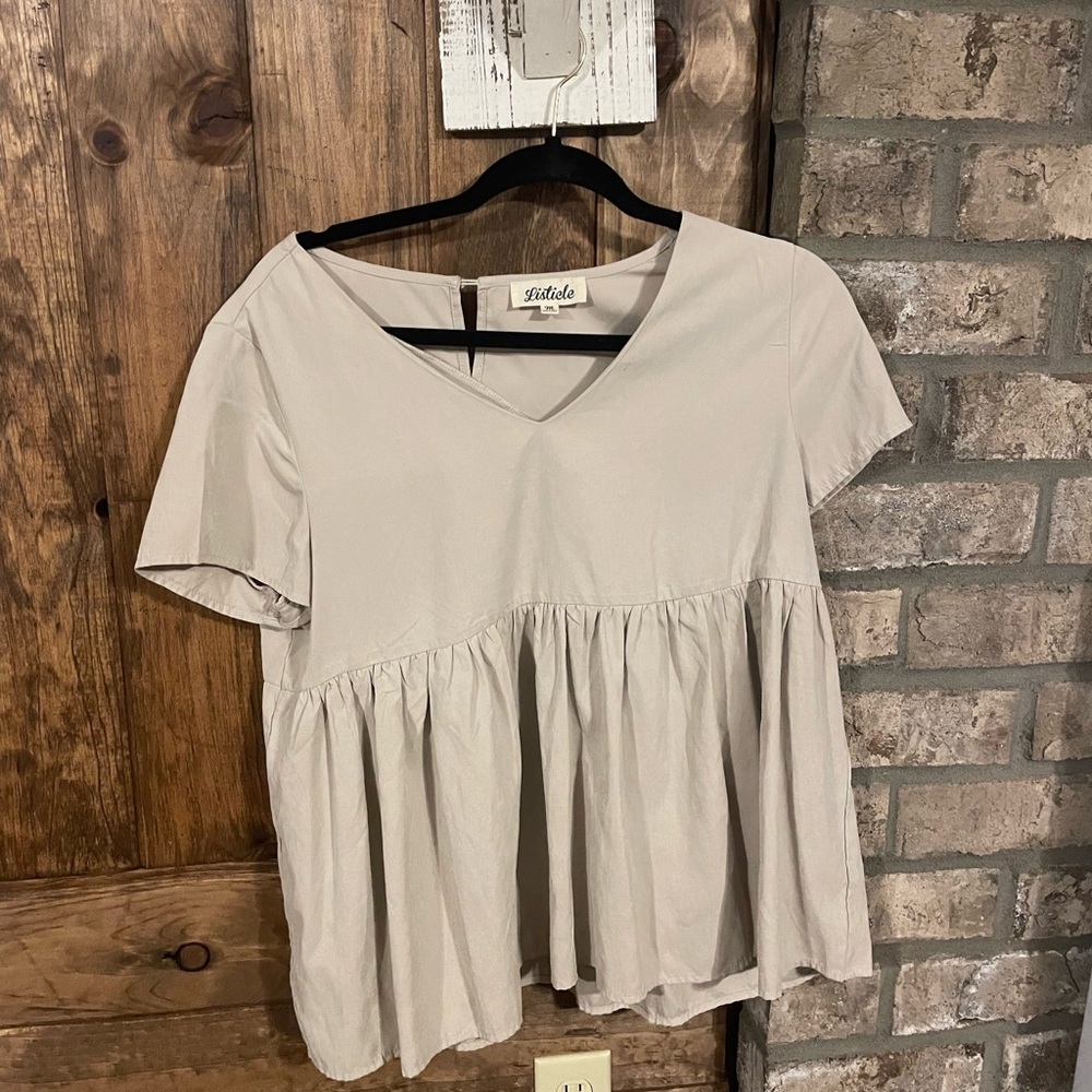 Women's Cream V-Neck Top